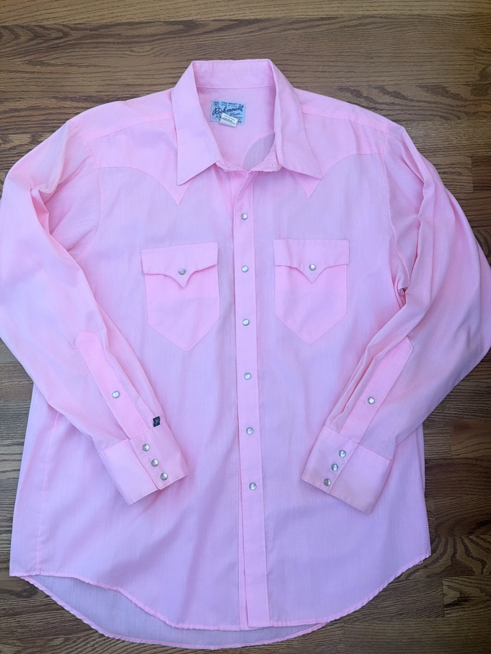 Men's vintage Rockmount Pink Western Snap-Front Shirt size 17 1/2 neck